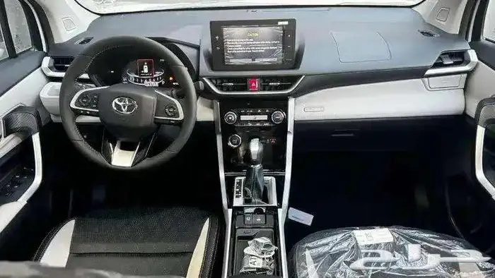 تويوتا فيلوز GLX موديل 2025 كاش او اقساط 11