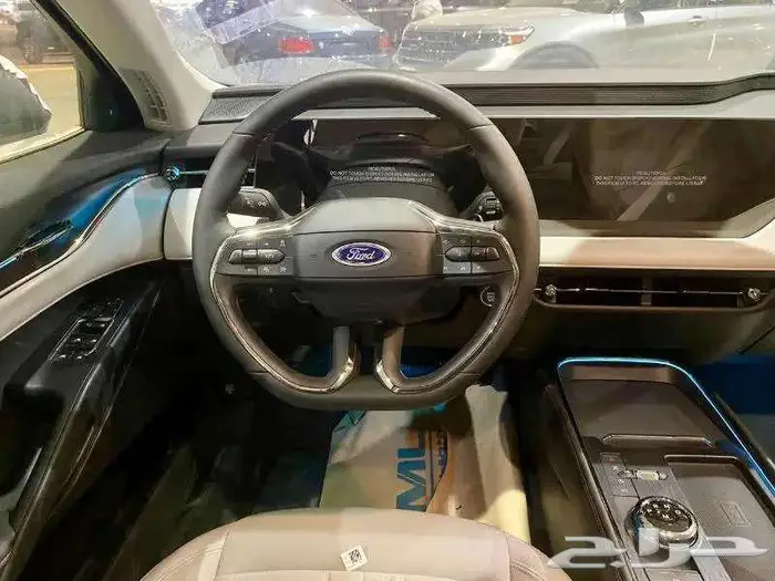 فورد تورس-2026-اقل سعر كاش وتمويل-تظليل مجانا 4