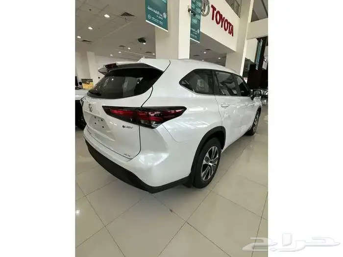 تويوتا هايلاندر GLE 2025 7