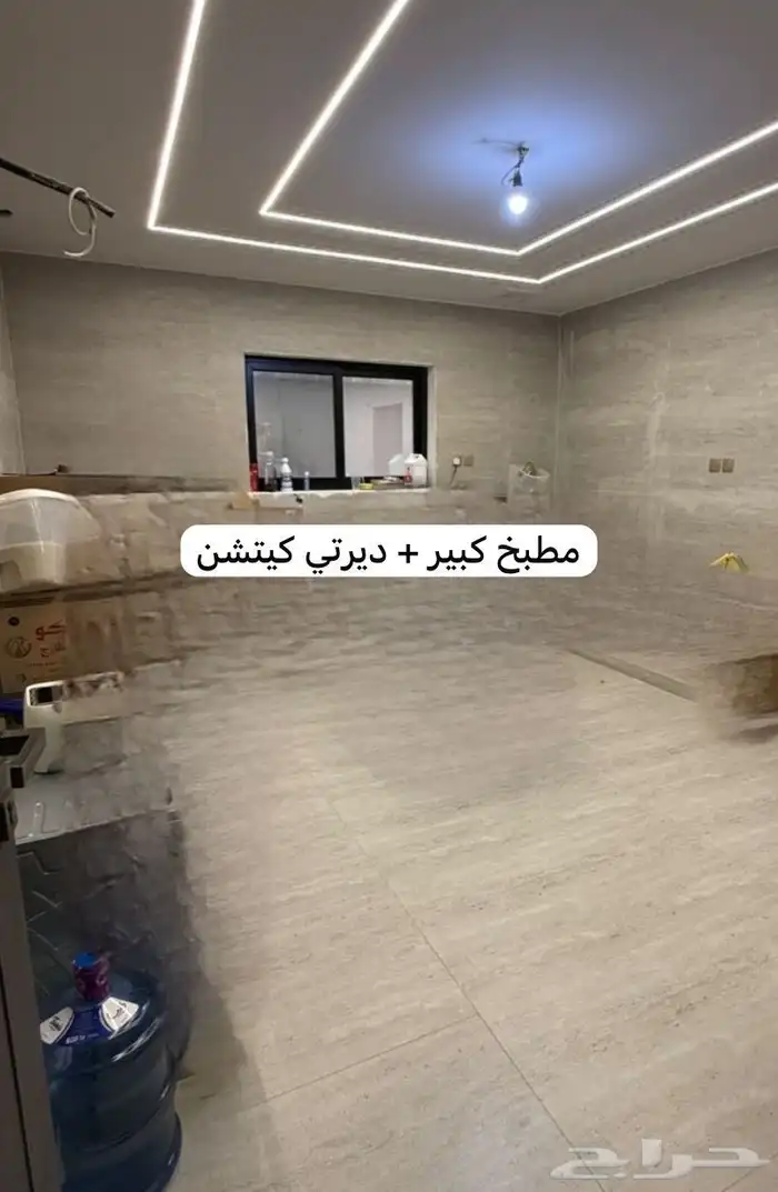 فيلا كبيرة فخامة للبيع بالشراع العزيزية 10