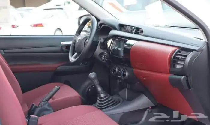 تويوتا هايلوكس 2025 ديزل وينزين غماره gl - GLX عروض خاصة 6