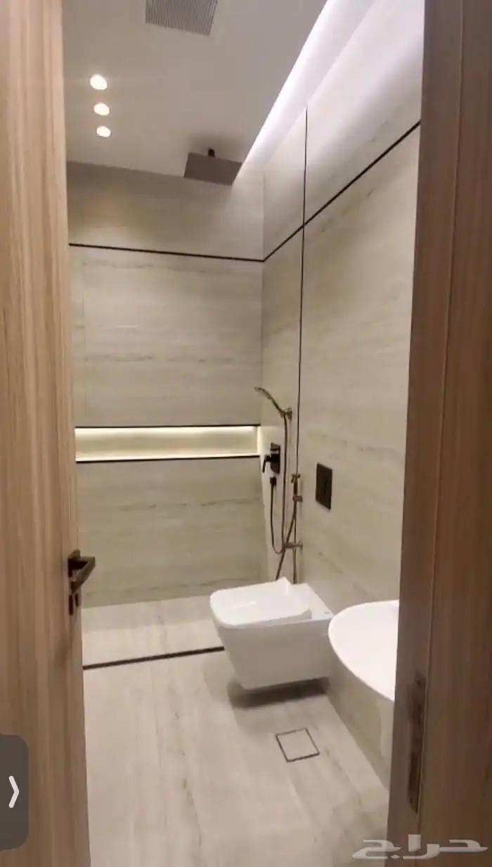 شقه للايجار حي الزهراء 233 م 4