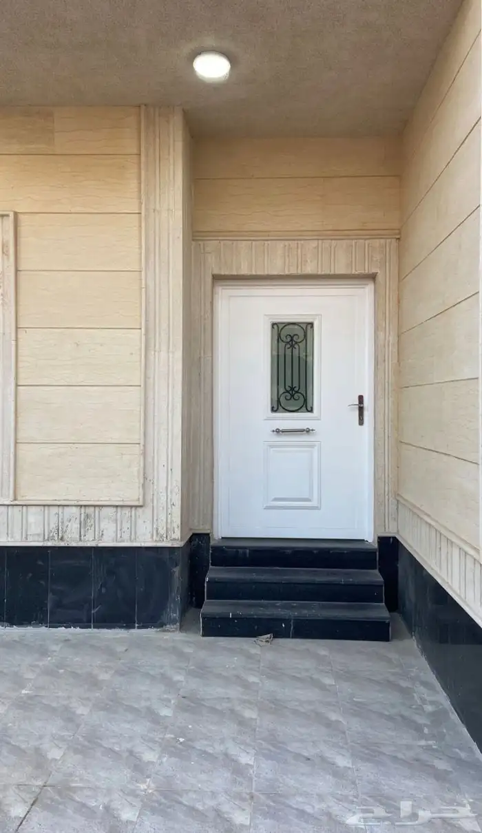 للابيع دور في الضاحيه في حي العاشر خلف مستشفى الالماني 4