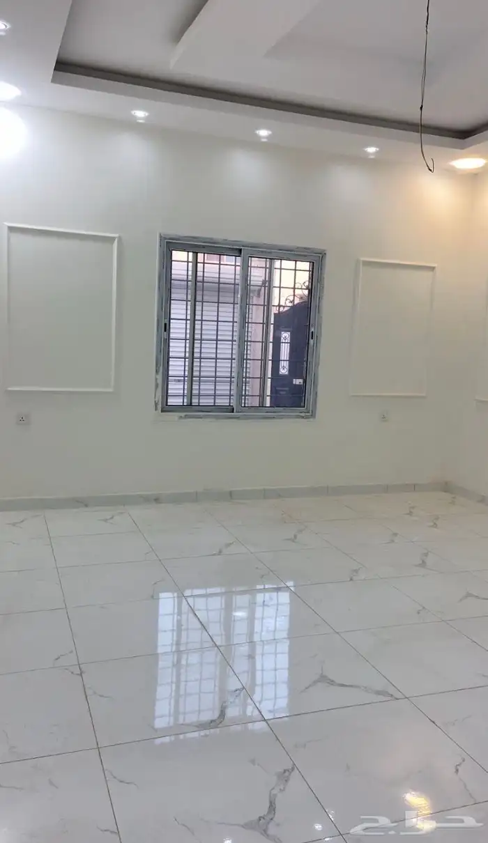 للابيع دور في الضاحيه في حي العاشر خلف مستشفى الالماني 13