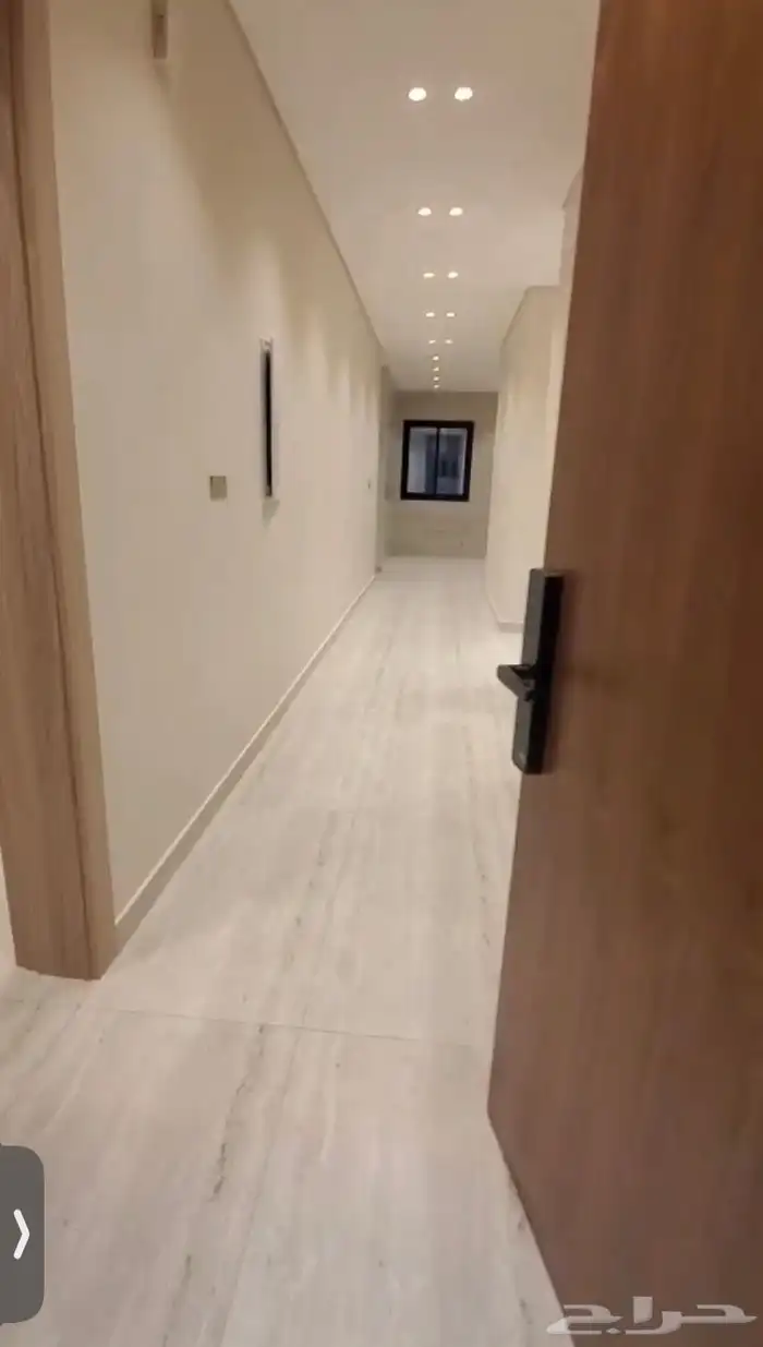 شقه للايجار حي الزهراء 233 م 6