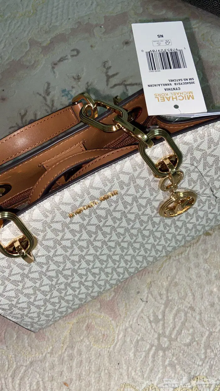 شنطه مايكل كورس اصلية 0