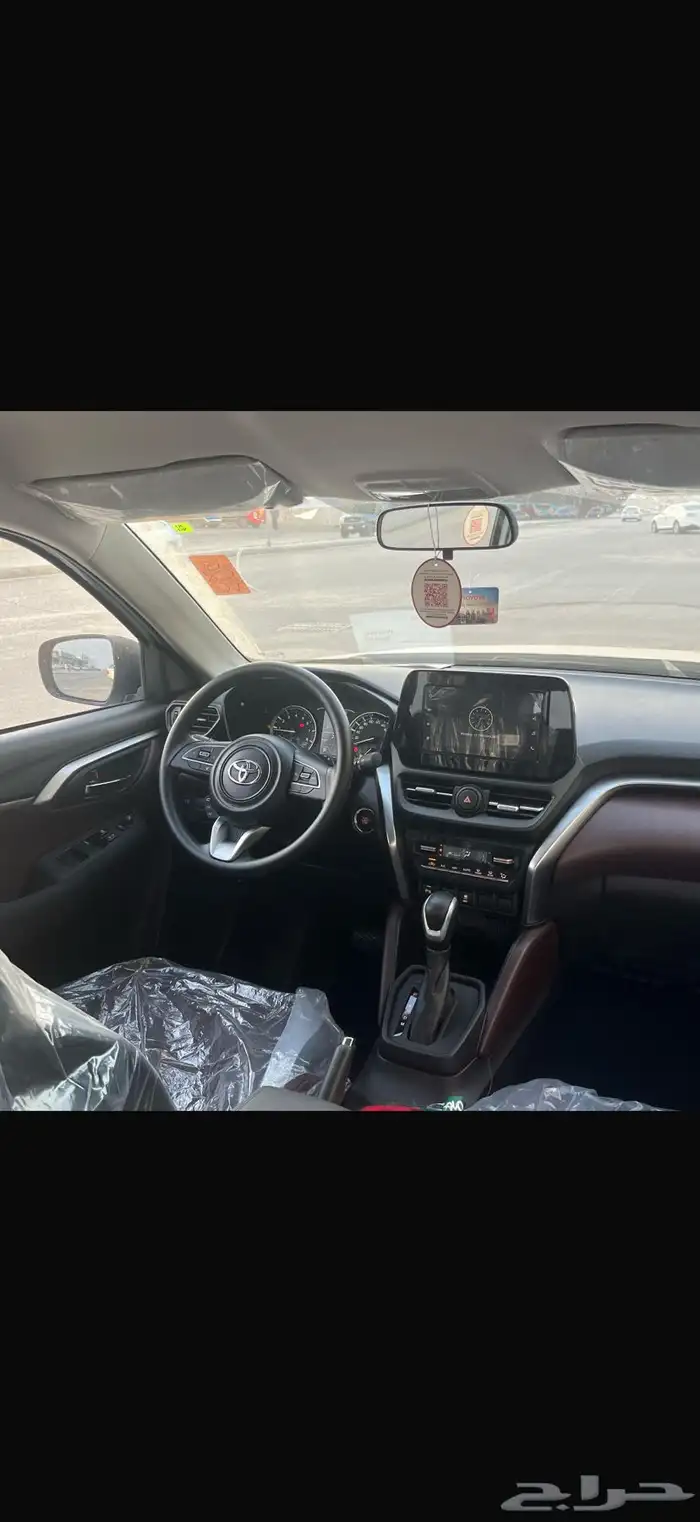 متوفر تويوتا اوربان 2026 6