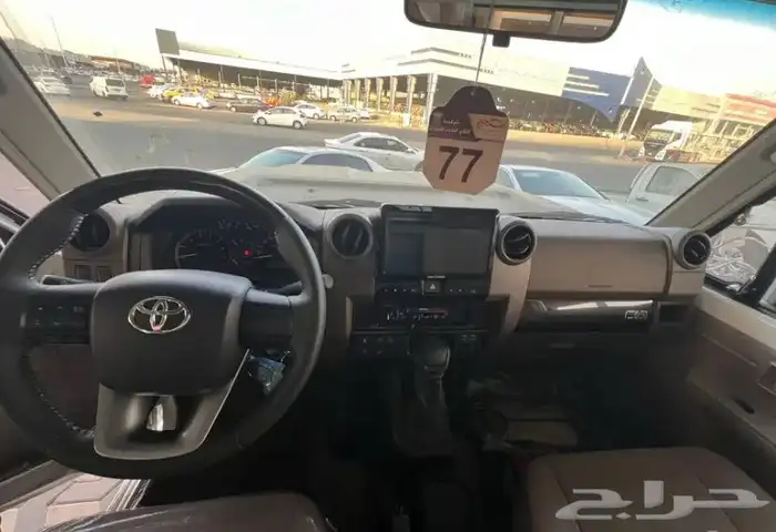 تويوتا شاص 2025 بنزين فل سلق بريمي 6