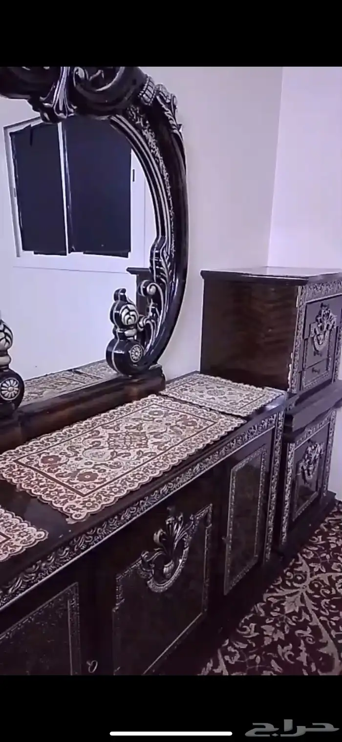 للبيع دولاب ملابس 6