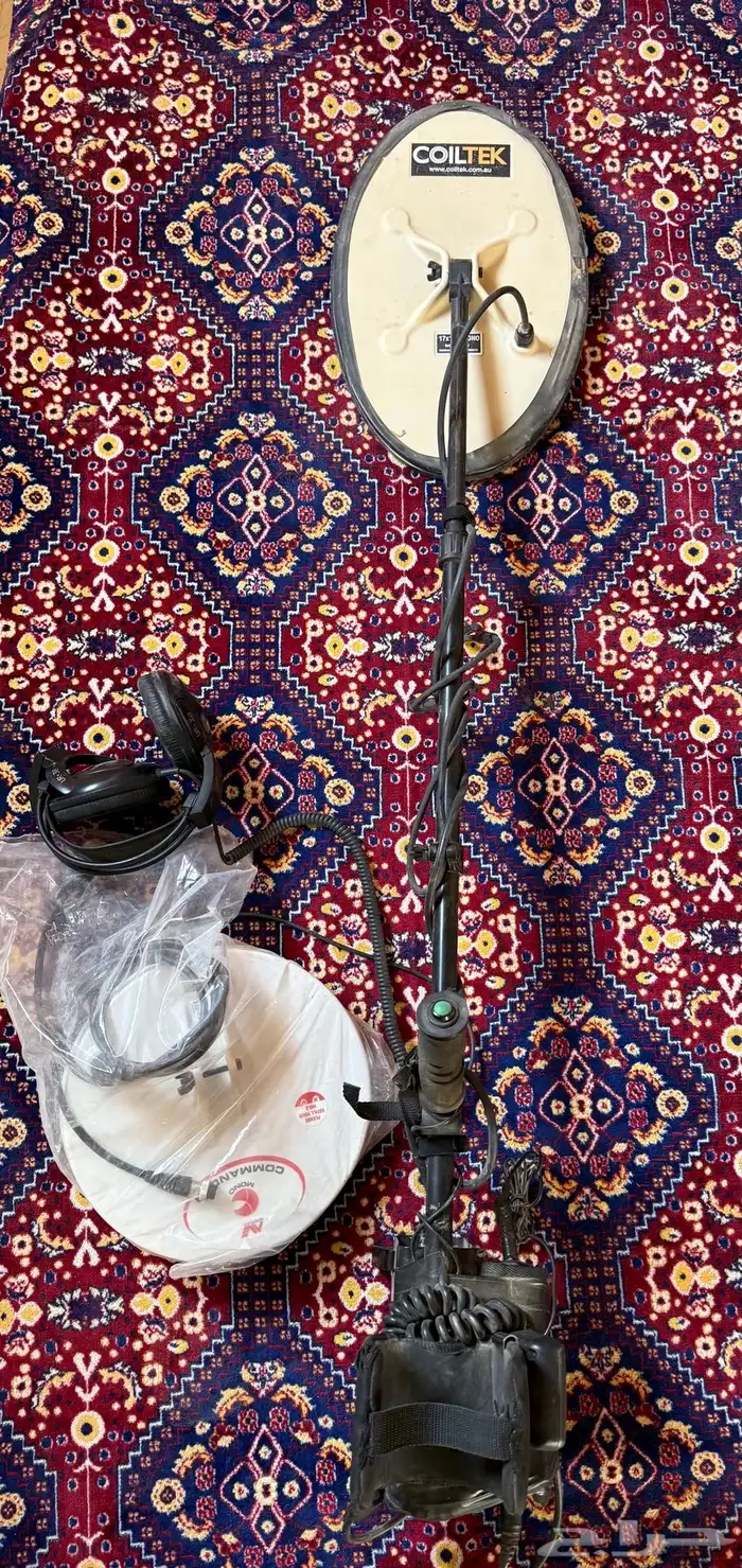 جهاز كاشف الذهب جي بي اكس 4500 0