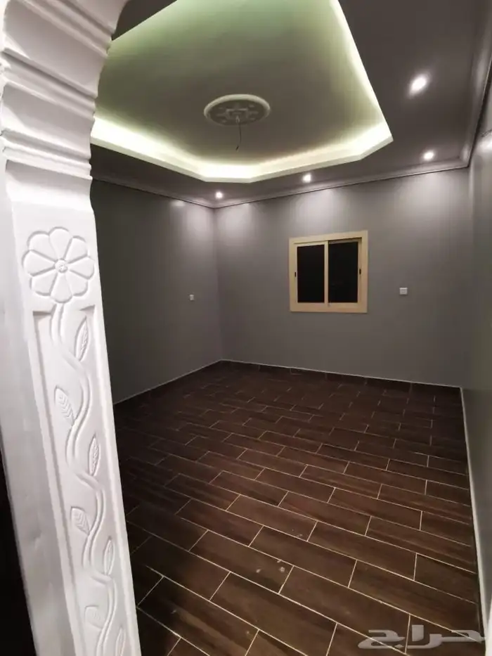 شقة فاخرة للإيجار حي الريان 5