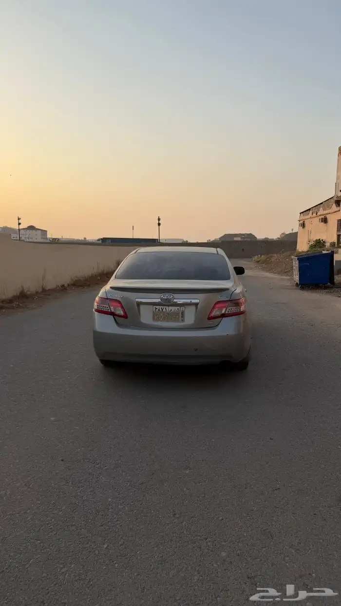 كامري 2011 قير عادي 3