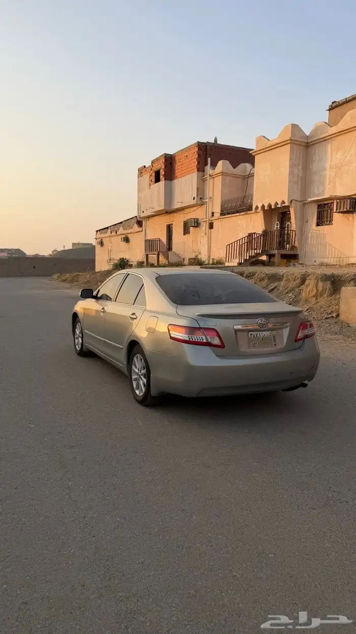 كامري 2011 قير عادي 7