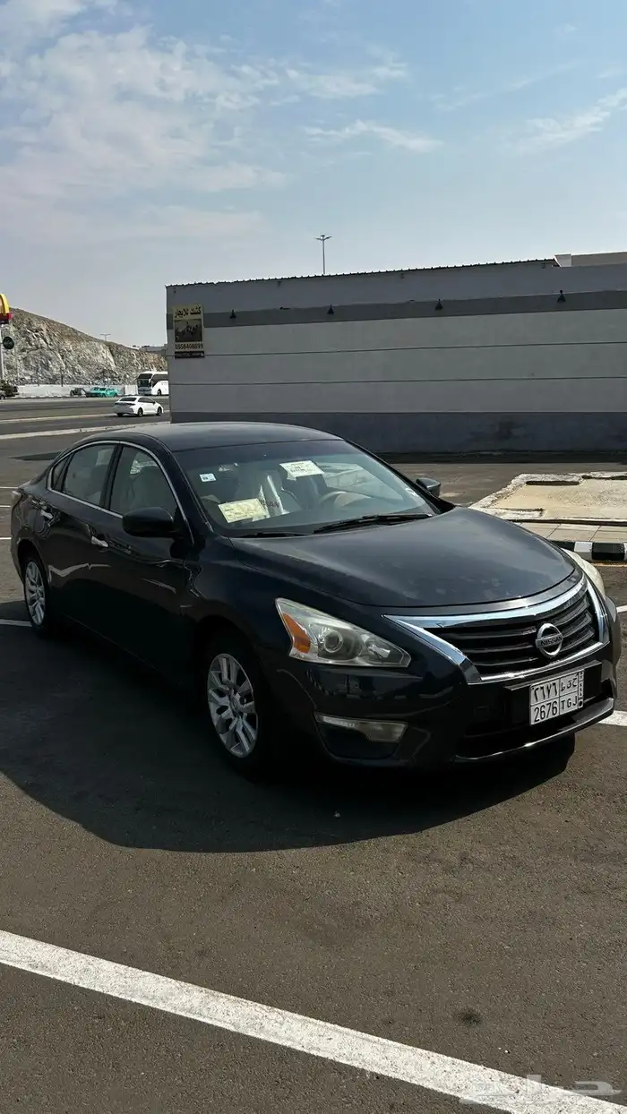 التيما 2014 لون ازرق ستاندر للبيع 1