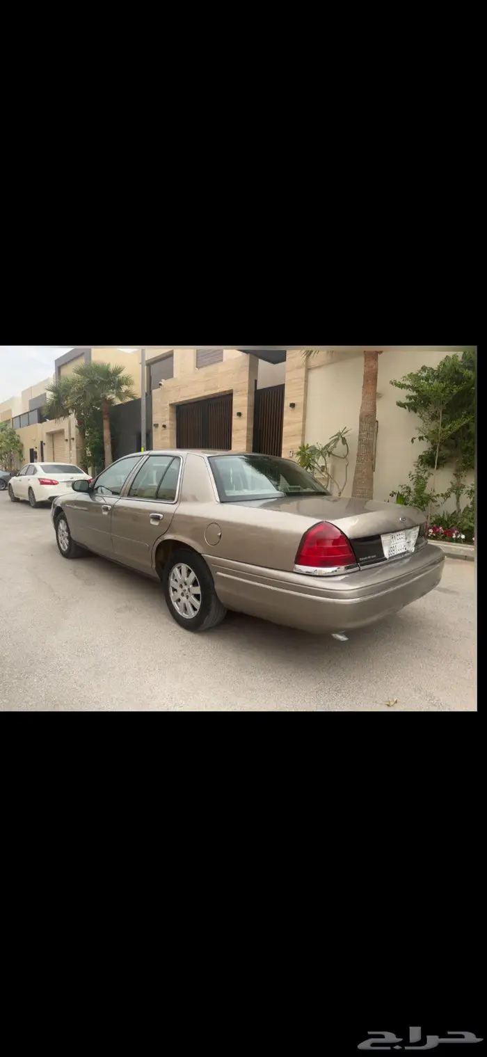 فورد كراون فاكتوريا 2004 م سعودي مع لوحة مميزه 6