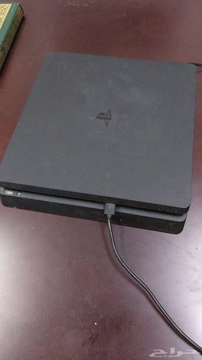 سوني فور حالته جيده جدا 0