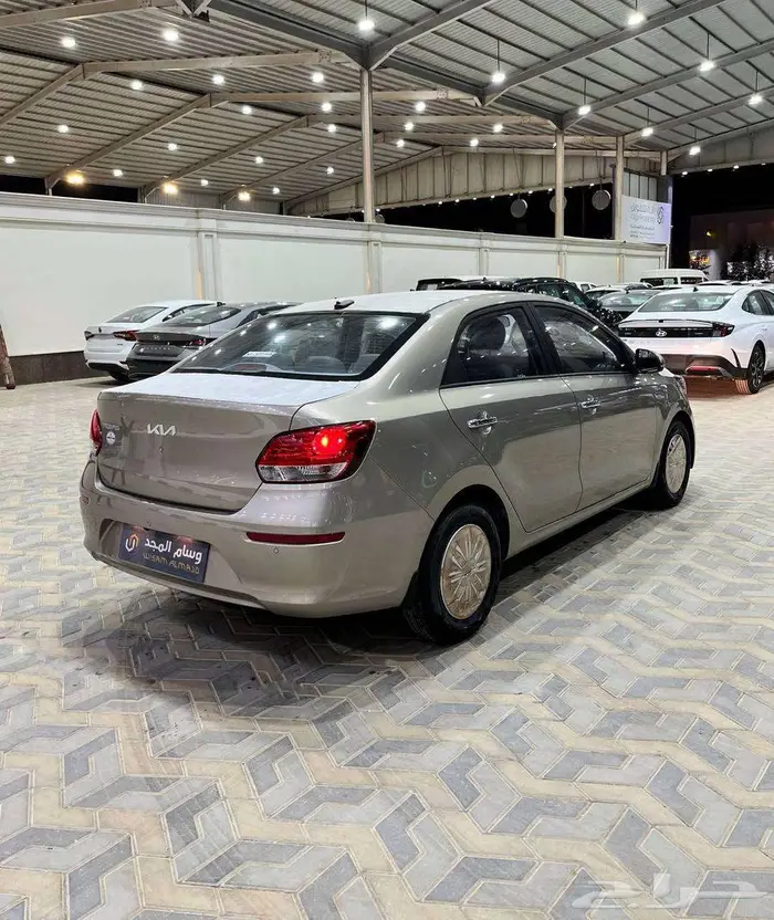 عرض خاص كيا بيجاس GLS فل كامل فتحه سقف موديل 2026 4
