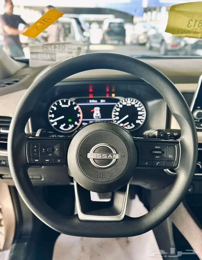 نيسان اكس تريل 2025 نص فل 6