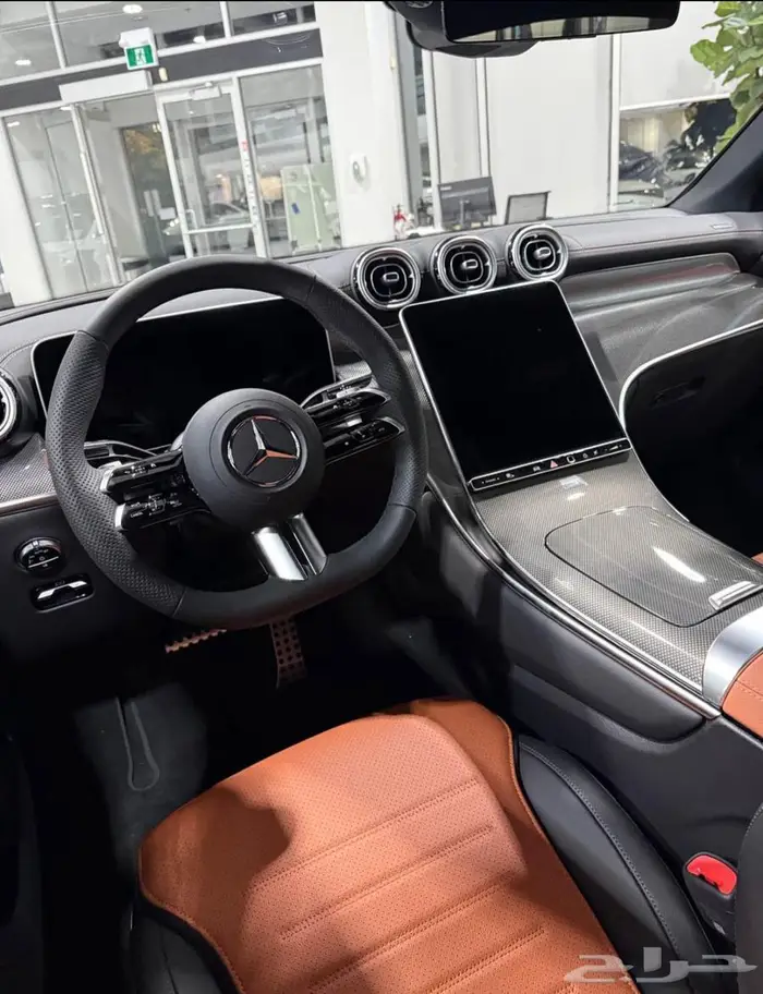للبيع مرسيدس 2026 GLC300 جملي ((ب255 الف ريال)) 5