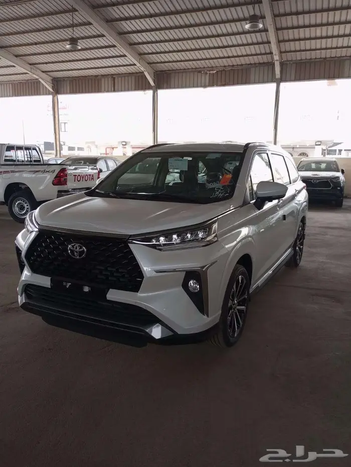 تويوتا فيلوز 2025 10