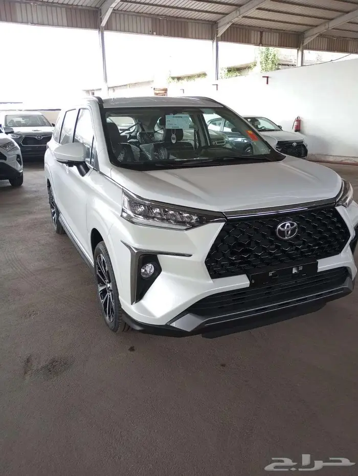 تويوتا فيلوز 2025 3