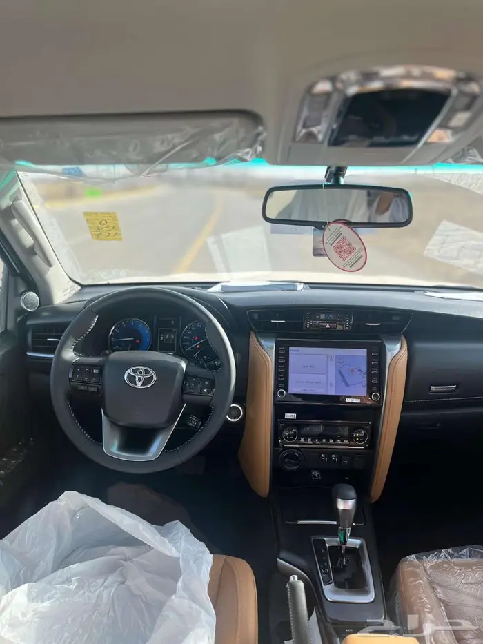 فورتشنر VX3 فل كامل 2025 بنزين 7