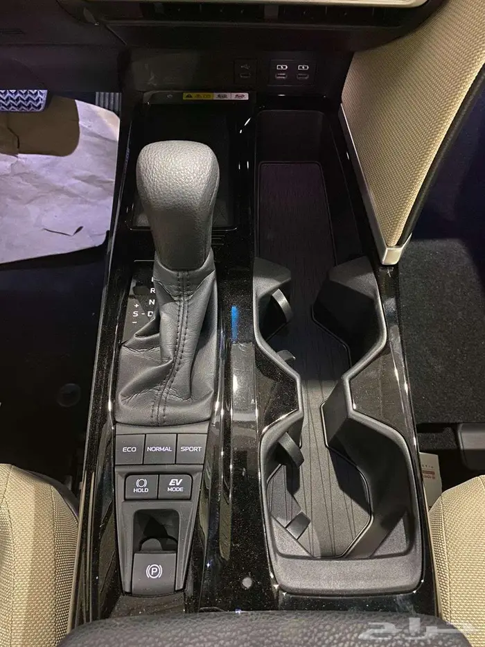 تويوتا كامري اي بلس هايبرد 2025 سعودي 17