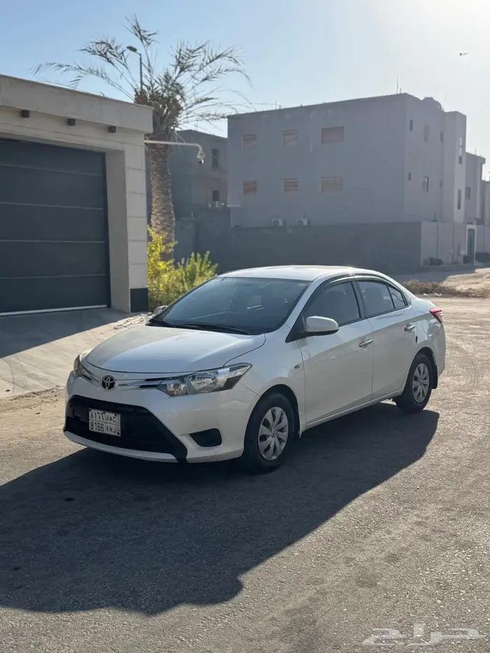 للبيع يارس مديل2016 4