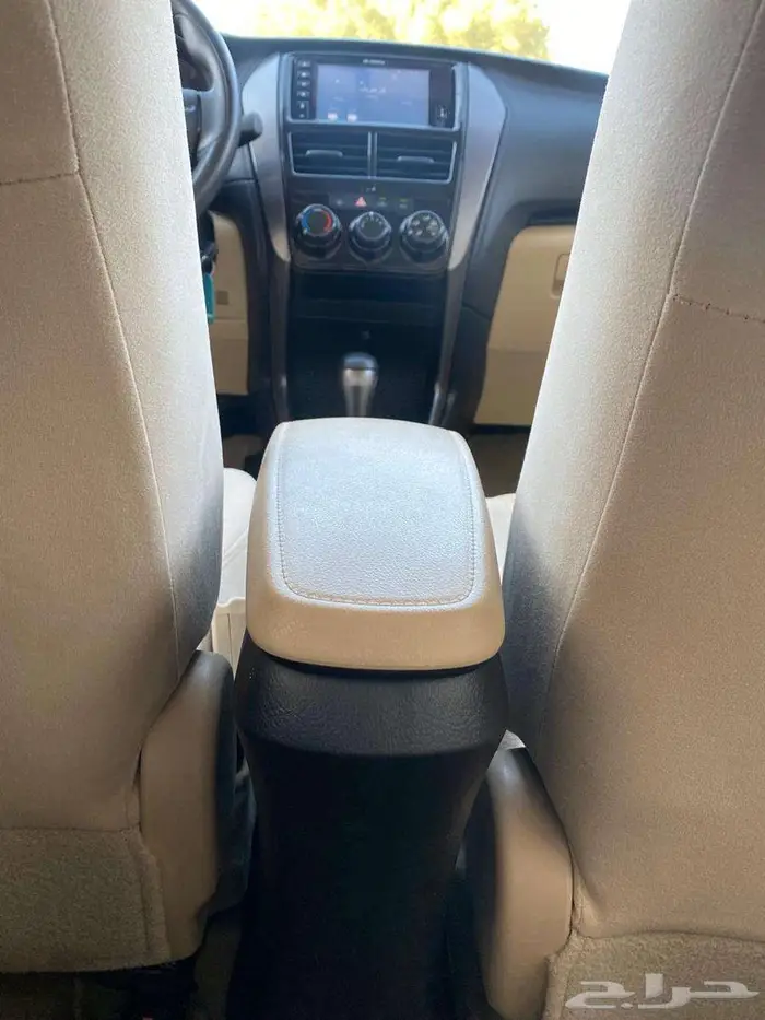تويوتا يارس 2022 Y وارد عبداللطيف استخدام شخصي للبيع 22