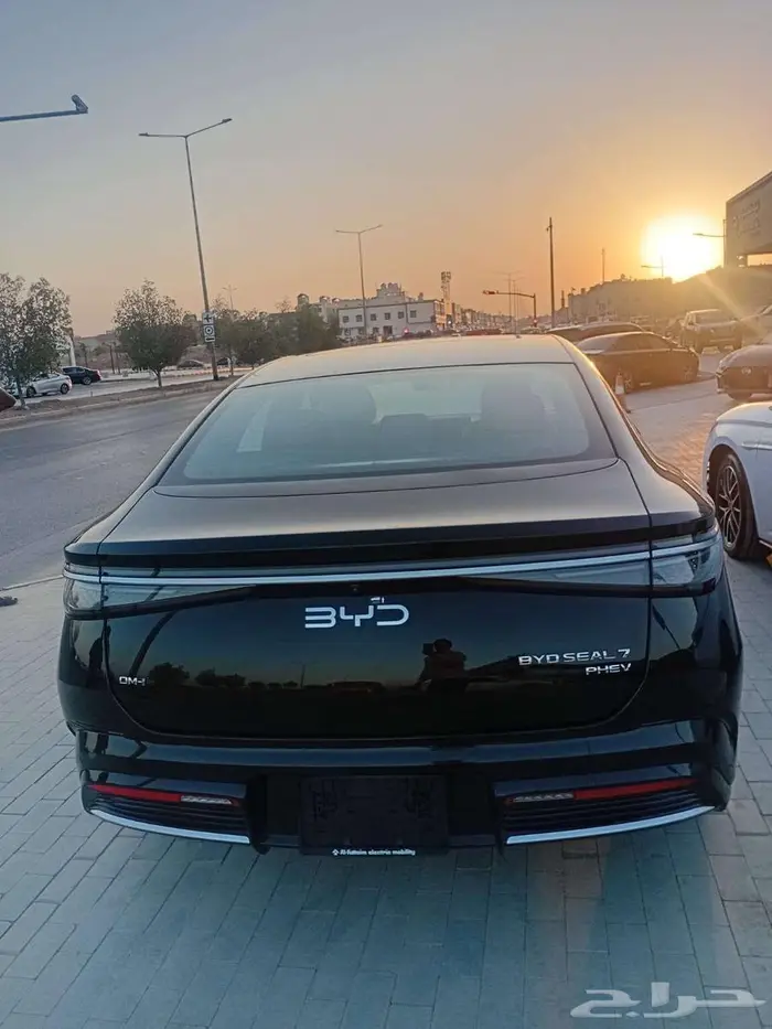 بي واي دي سيل 7 بريميوم 2026 لدى سفنز التجارية 26