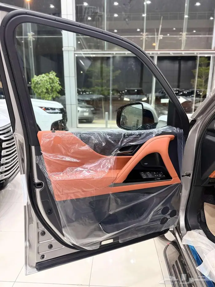 لكزس ( LX 600 VR ) موديل 2025 بسعر خاص 20