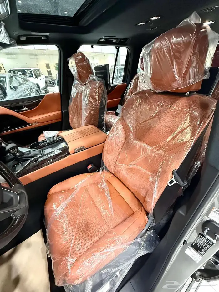 لكزس ( LX 600 VR ) موديل 2025 بسعر خاص 24