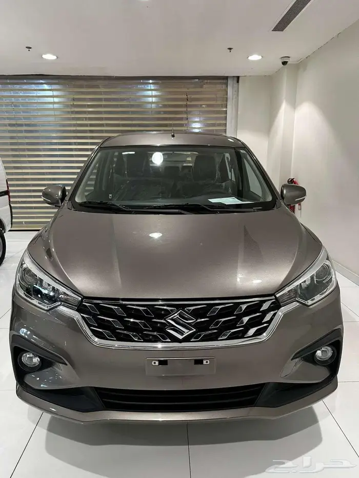 سوزوكي ارتيجا 2025 GLX 0