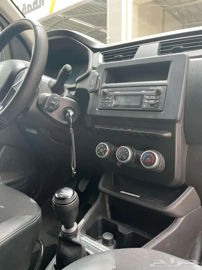 فان رينو 2023 ديزل 15