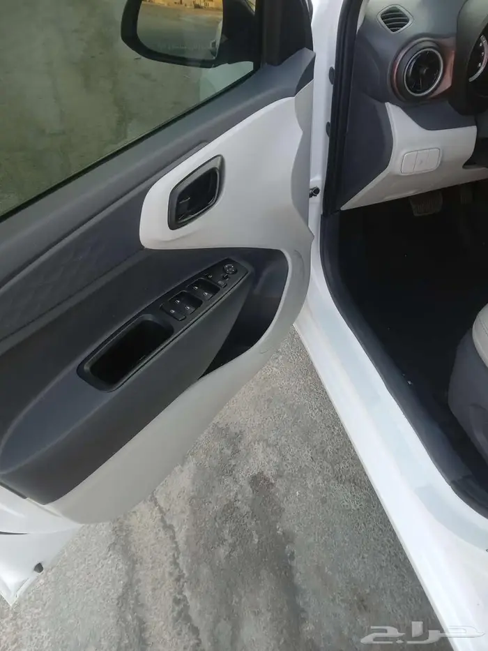 هيونداي i10 2025 13