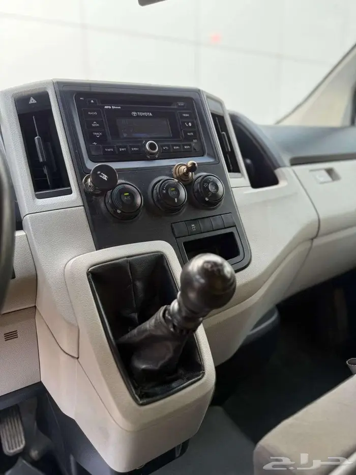 تويوتا هايس باص سقف عالي موديل 2020 سعر ممتاز 79.000 الف 14