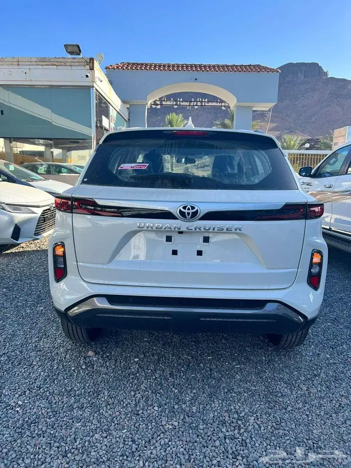 تويوتا اوربان كروزر 2026 GL بعروض تمويل حصريه 3