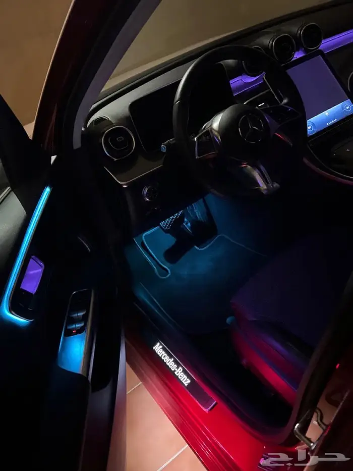 مرسيدس سي أحمر 2022 avantgarde بودي وكالة 18