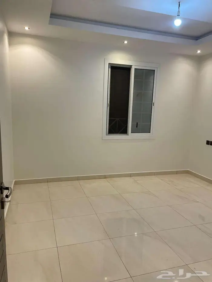 شقة للإيجار في شارع ابن زيدون  حي الروضة  مدينة جدة 2