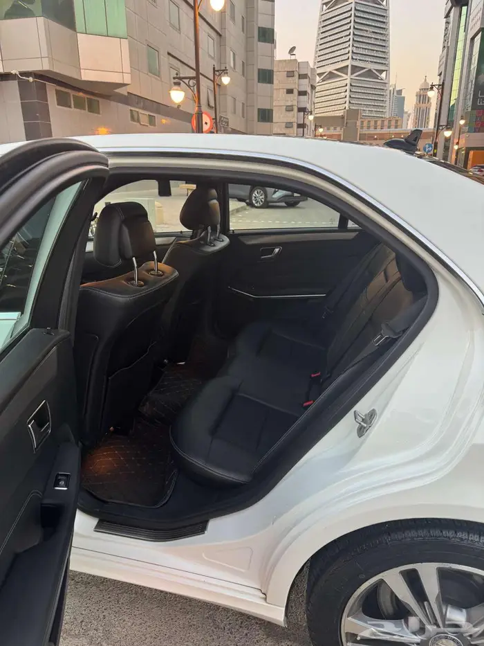 مرسيدس E200 2016 الجفالي نظيفة جدا - بانوراما - تربو اقتصادي 8