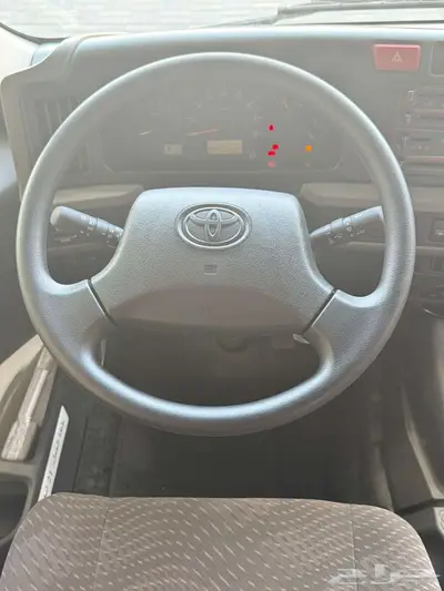 باص كوستر 21 راكب 2025 index