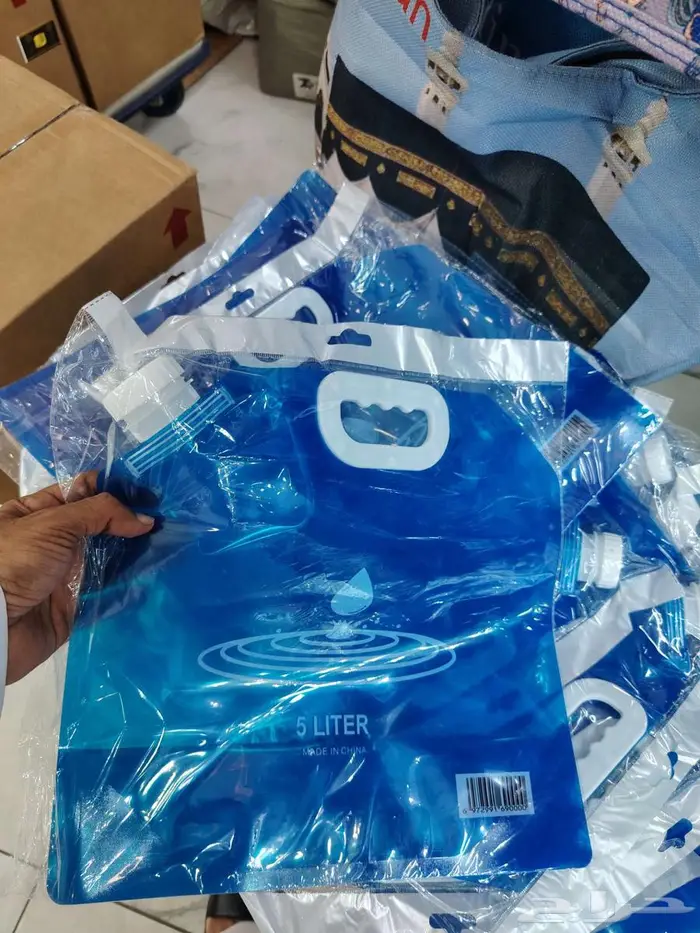 بسعر الجملة خواتم تسبيح سماعات ساعات وغيرها 37