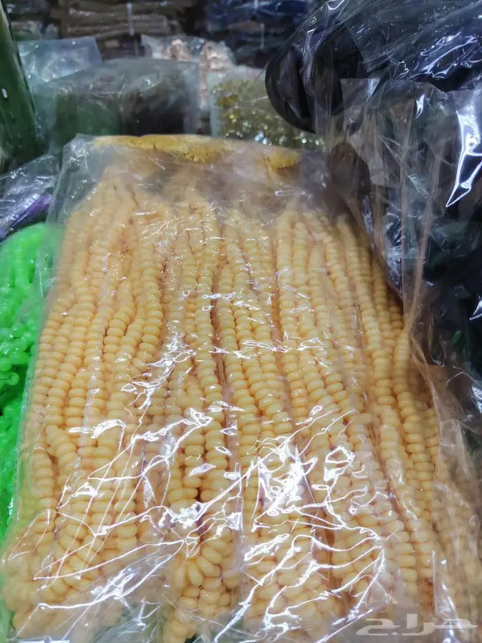 بسعر الجملة خواتم تسبيح سماعات ساعات وغيرها 51