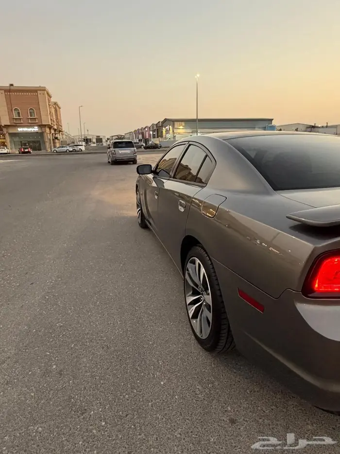 شارجر 2012 RT 0