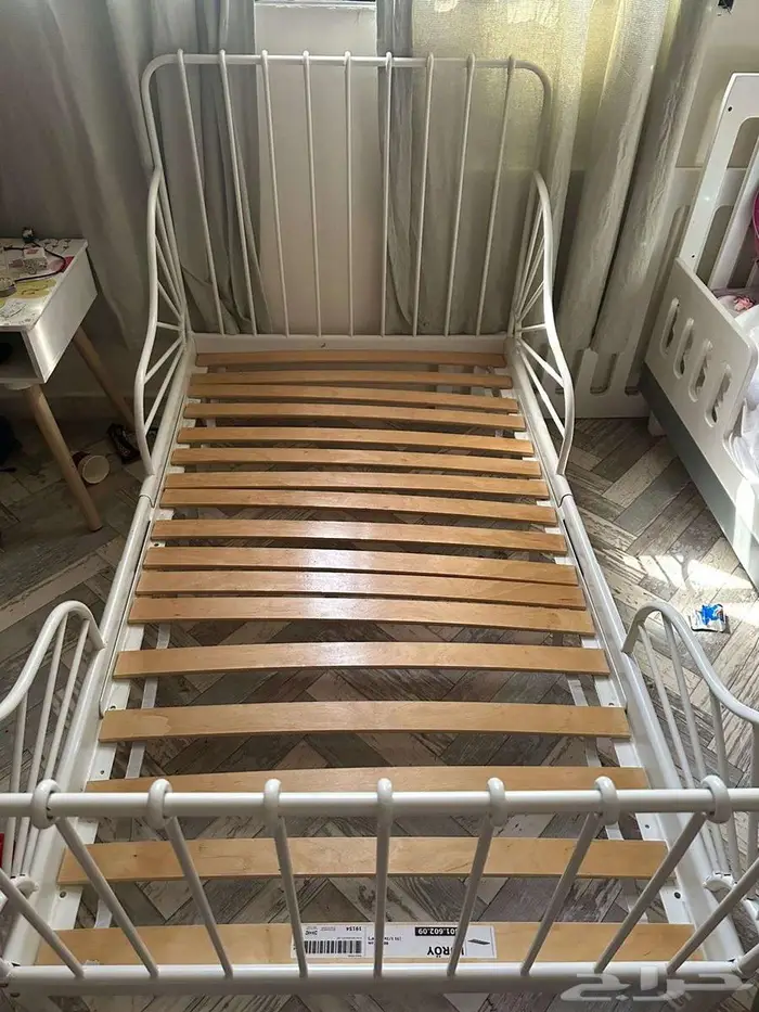 سرير ودولاب من ايكيا 3