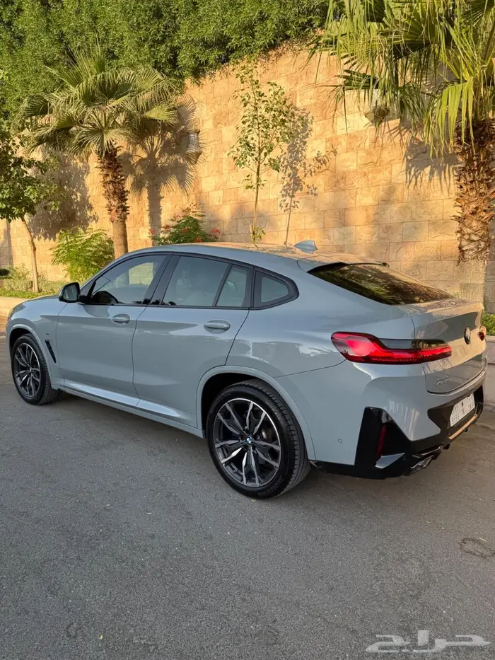 BMW X4 2022   لوحة مميزة جدا 3