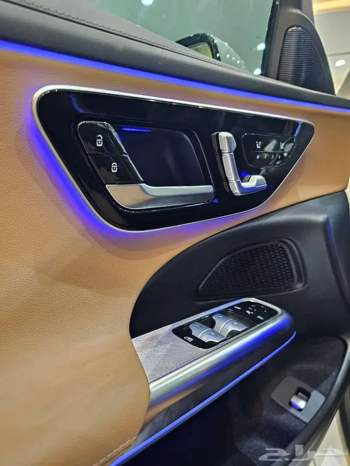 مرسيدس E200 فل 2024 9