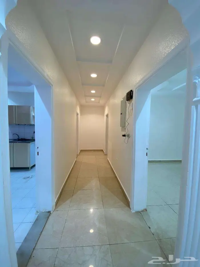 شقة للايجار بحي الصفا مكونة من 2 غرف وصالة ومطبخ 2