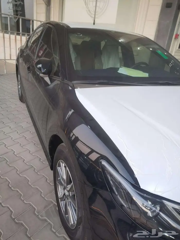 تويوتا كامري 2025 E استندر 2