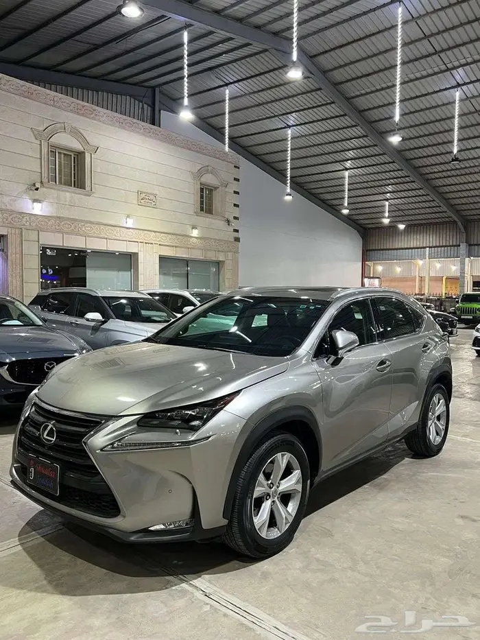 لكزس NX200 2016 فل كامل ( عبداللطيف جميل ) 2